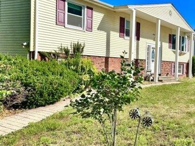 House for sale in North Haven, Connecticut