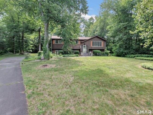 House for sale in North Haven, Connecticut