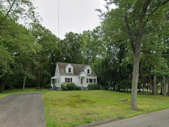 House for sale in North Haven, Connecticut