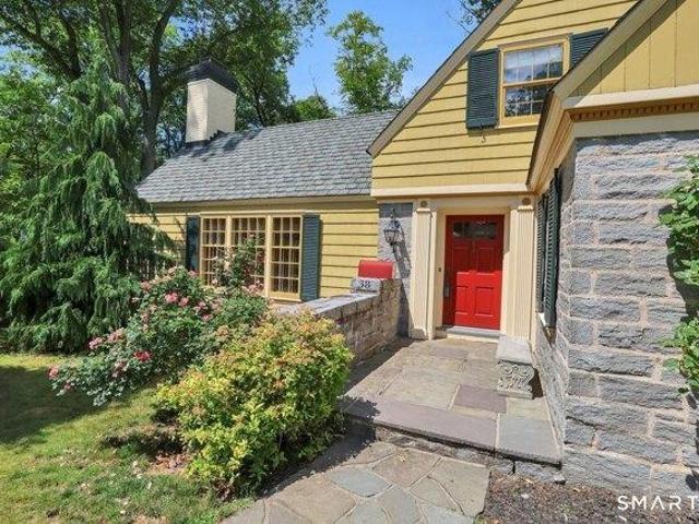 House for sale in North Haven, Connecticut