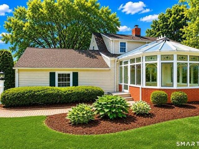 House for sale in North Haven, Connecticut