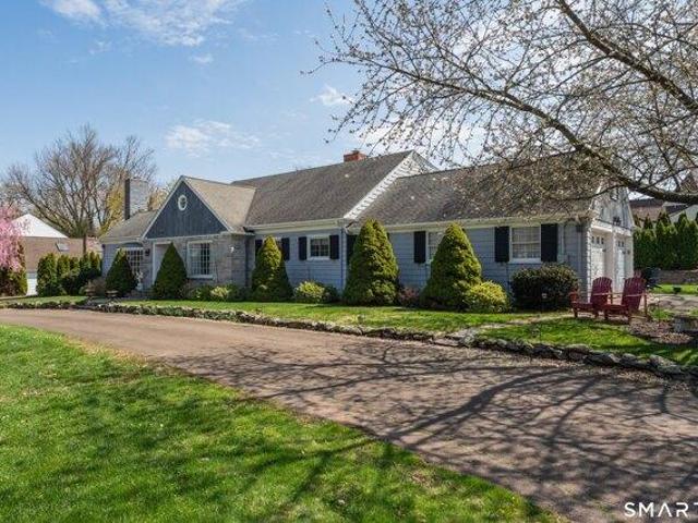 House for sale in North Haven, Connecticut