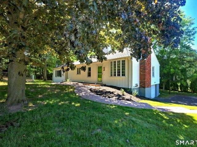 House for sale in North Haven, Connecticut