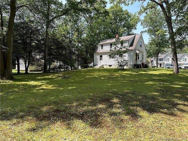 House for sale in North Haven, Connecticut
