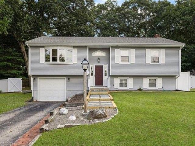 House for sale in Wickford, North Kingstown