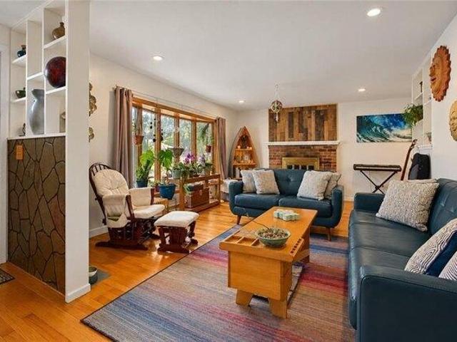 House for sale in Davisville, North Kingstown