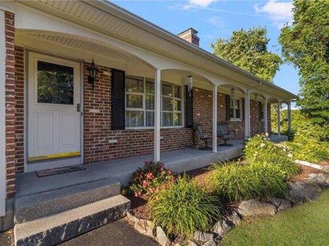 House for sale in Wickford Junction, North Kingstown