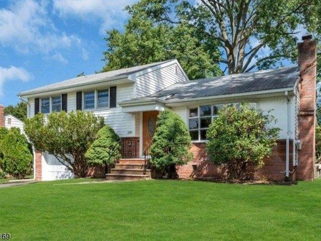 House for sale in North Plainfield, Somerset County
