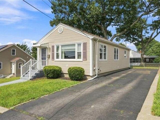 House for sale in Pawtucket, Providence County