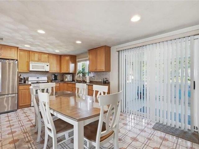 House for sale in Geneva, North Providence