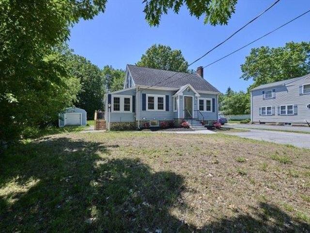 House for sale in North Reading, Massachusetts