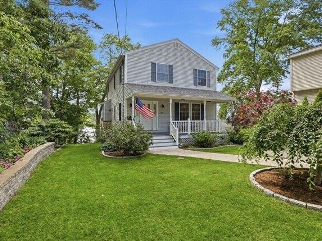 House for sale in North Reading, Massachusetts