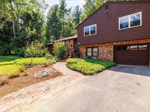 House for sale in North Reading, Massachusetts