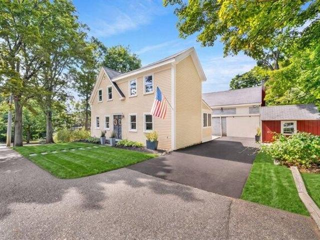 House for sale in North Reading, Massachusetts