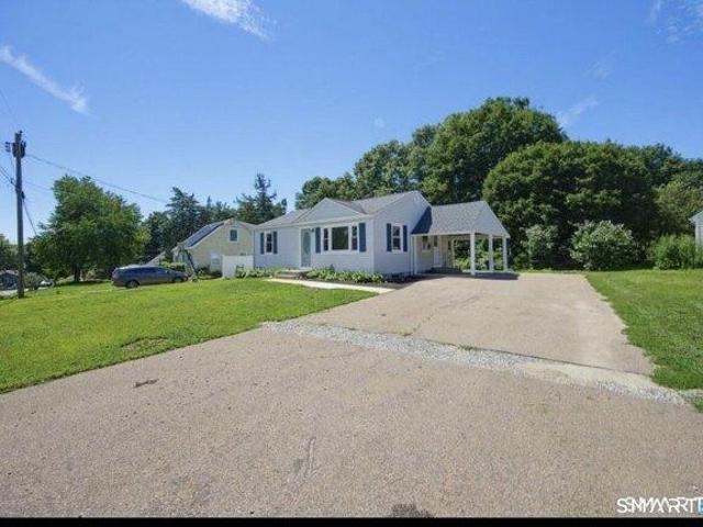 House for sale in North Stonington, Southeastern Connecticut Planning Region