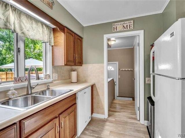 House for sale in Niagara, New York