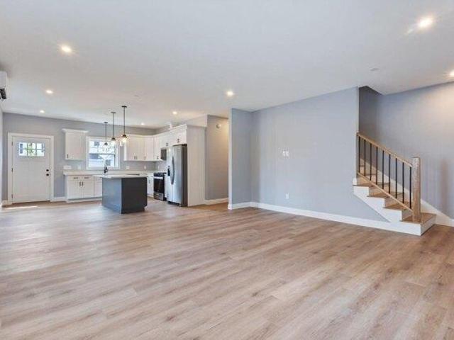 House for sale in Walnut Hill, North Yarmouth