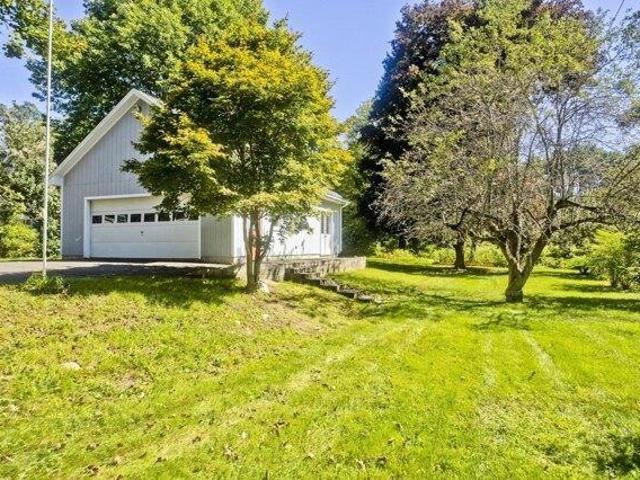 House for sale in Northampton, Hampshire County