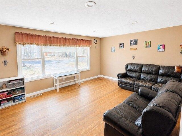House for sale in Northbridge, Massachusetts