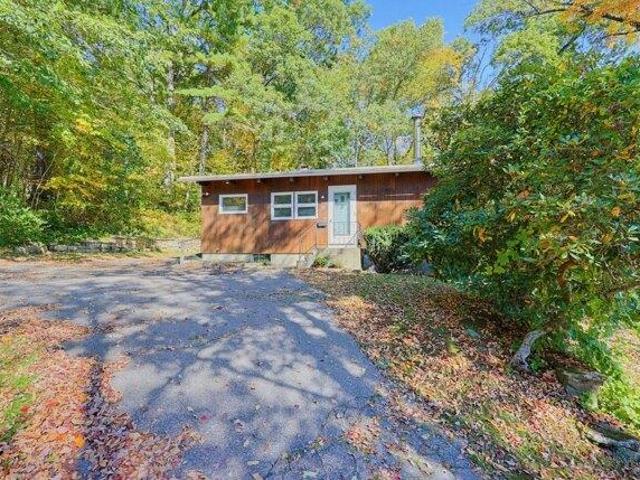 House for sale in Plummer's Corner, Northbridge