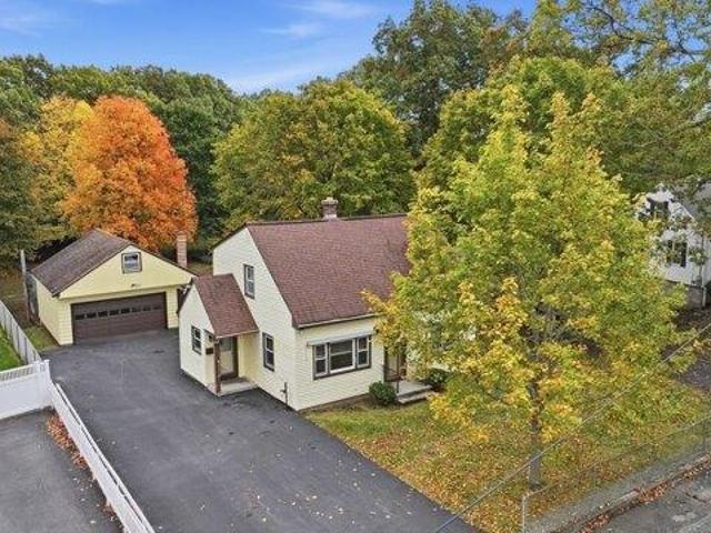 House for sale in Plummer's Corner, Northbridge
