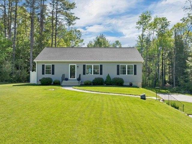 House for sale in New Hampshire