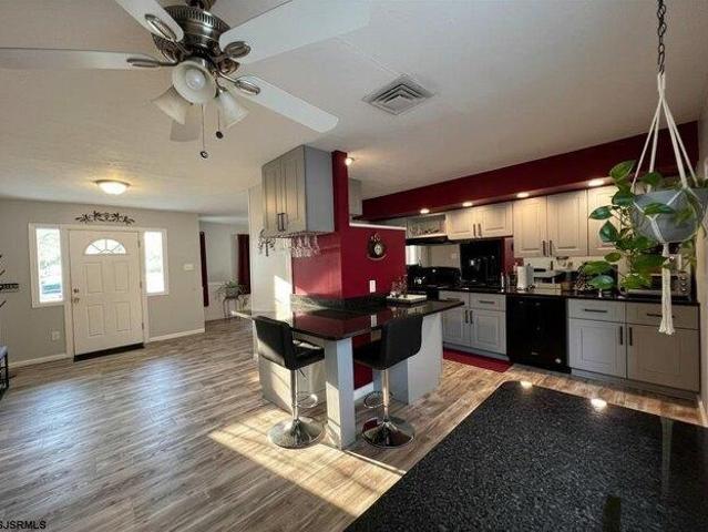 House for sale in Northfield, New Jersey