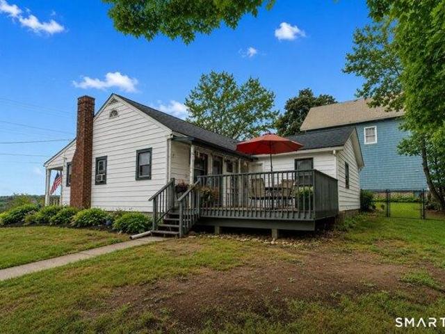 House for sale in Norwich, Connecticut