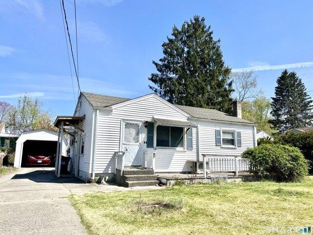 House for sale in Norwich, Connecticut