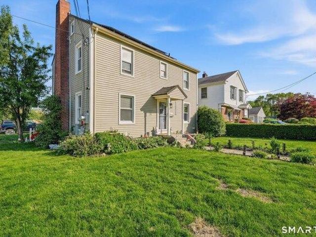 House for sale in Norwich, Connecticut