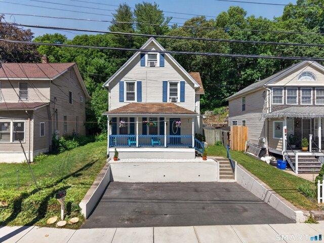 House for sale in Norwich, Connecticut