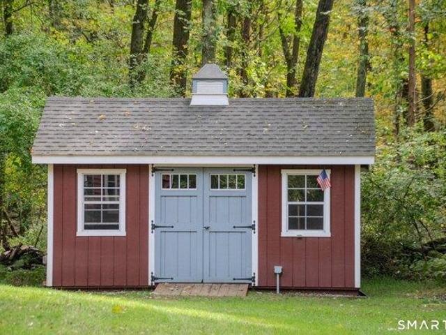 House for sale in Bean Hill, Norwich