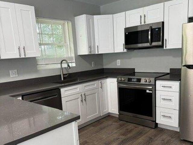 House for sale in Laurel Hill Historic District, Norwich