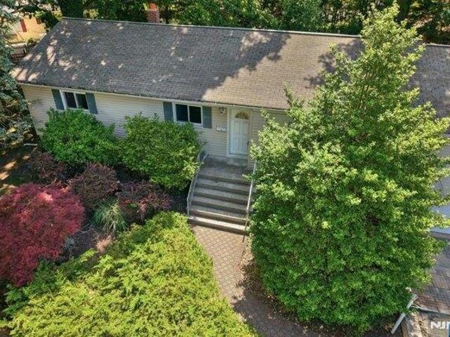 House for sale in West Norwood, Norwood