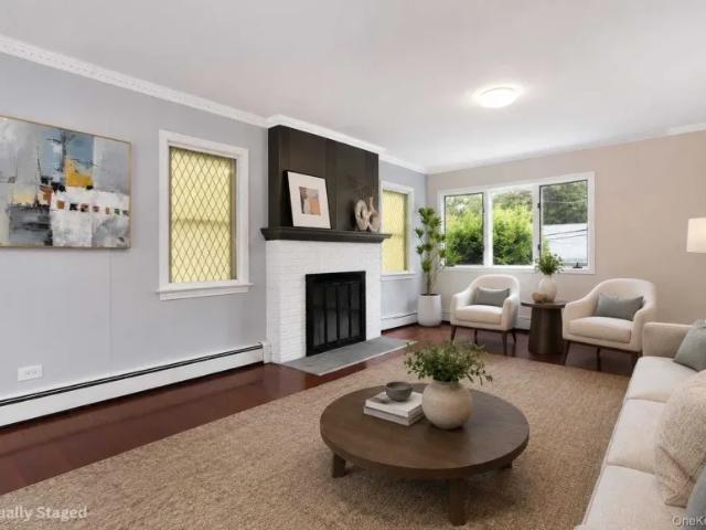 House for sale in Ardsley, New York