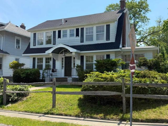 House for sale in Hudson, New York