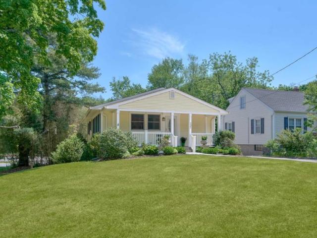 House for sale in Mount Kisco, New York