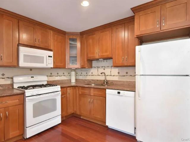 House for sale in Ardsley, New York