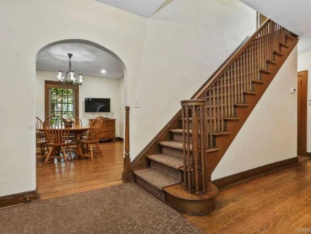 House for sale in Hartsdale, New York