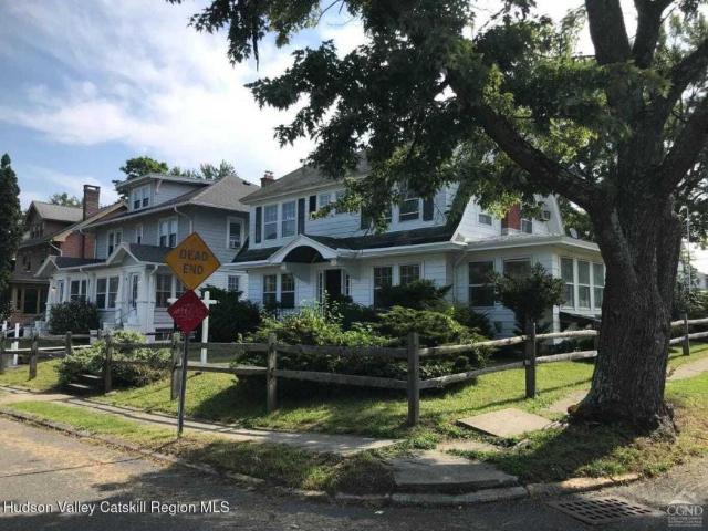 House for sale in Hudson, New York