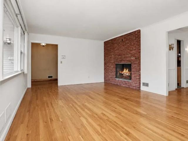 House for sale in Harrison, New York