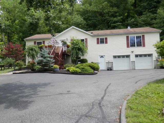 House for sale in Patterson, New York