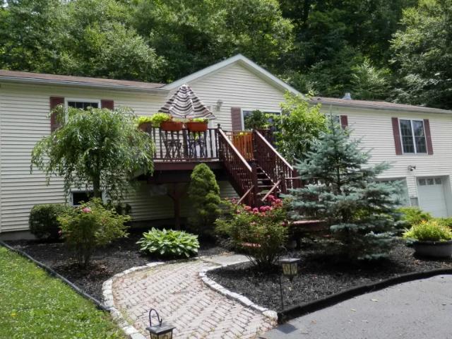 House for sale in Patterson, New York