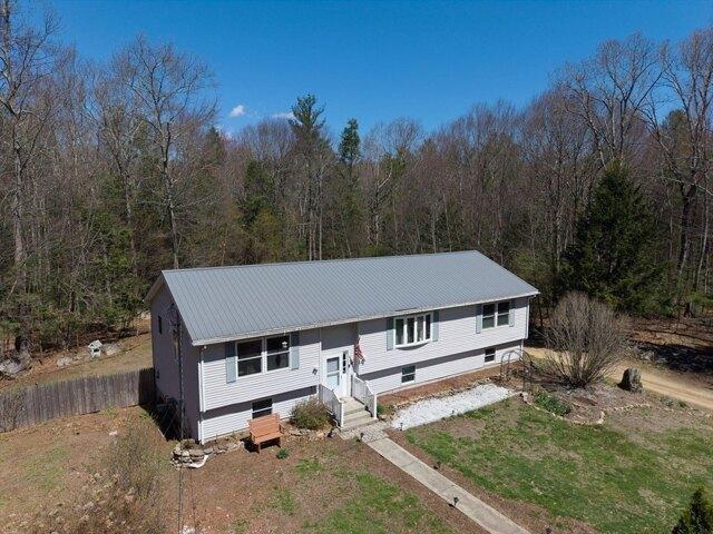 House for sale in New Braintree, Massachusetts