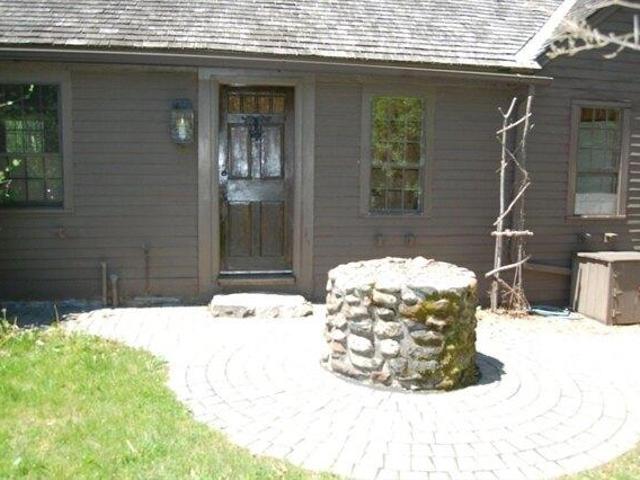 House for sale in New Braintree, Massachusetts
