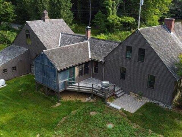 House for sale in Oakham, Worcester County