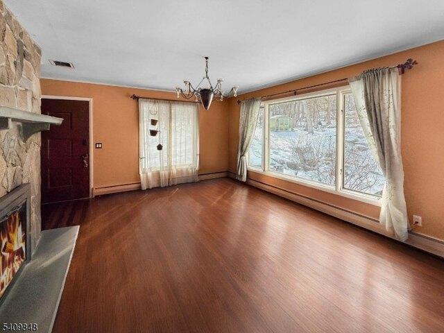 House for sale in Oakland, New Jersey