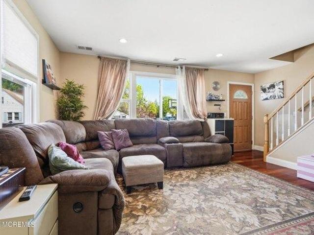 House for sale in Ocean Gate, New Jersey