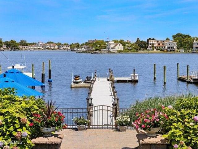 House for sale in Monmouth, New Jersey