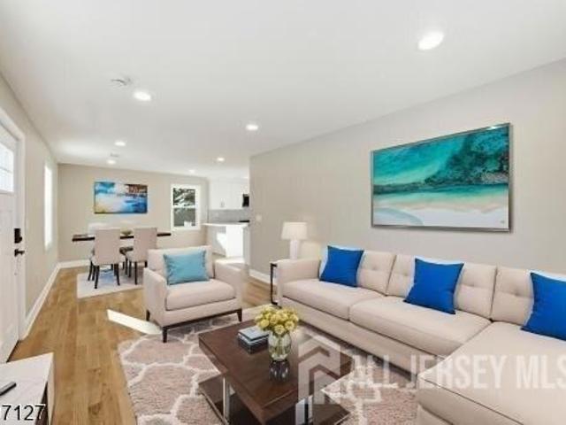 House for sale in Cliffwood, New Jersey